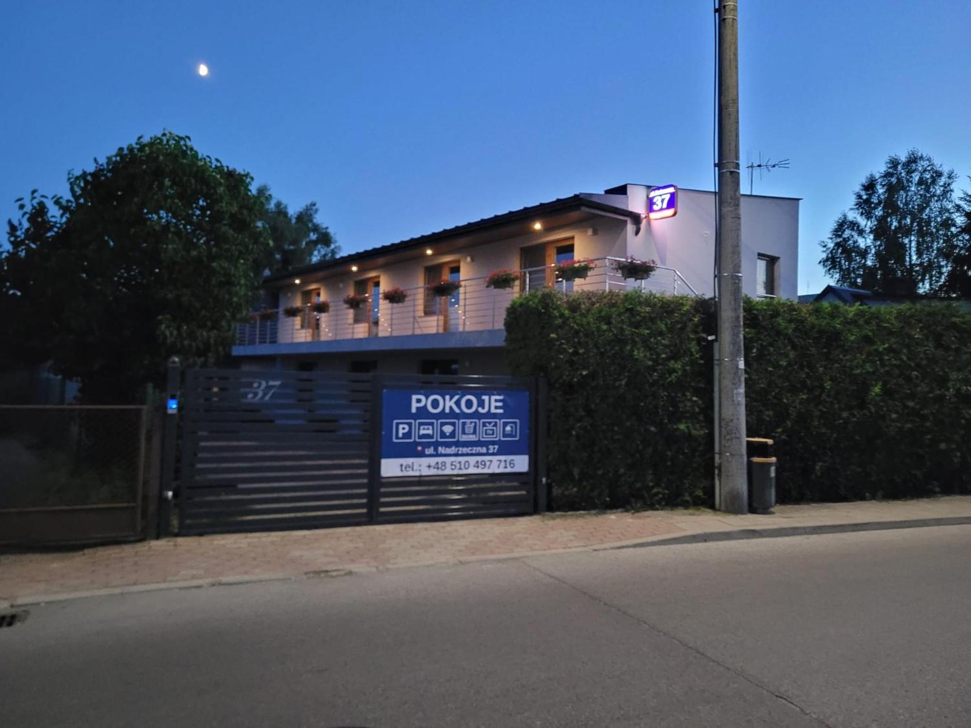 אוגוסטוב Pokoje Nadrzeczna מראה חיצוני תמונה